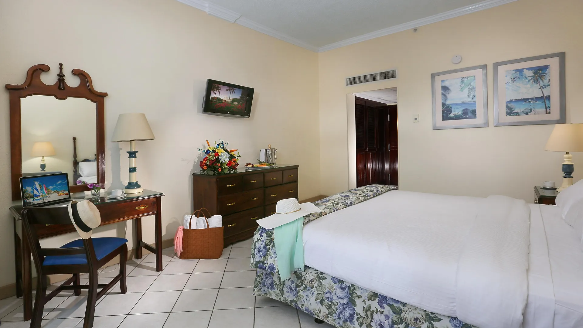 Breezes Resort & Spa All Inclusive, Bahamas (Adults Only) Нассау