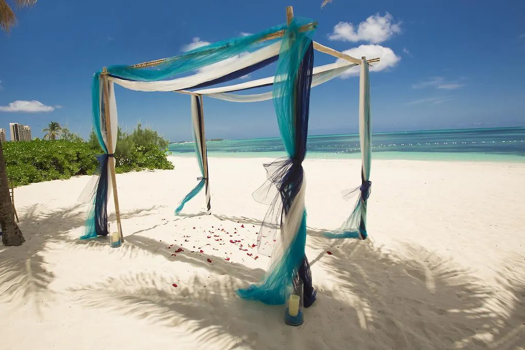 ***  Breezes Resort & Spa All Inclusive, Bahamas (Adults Only) Nassau Bahamas