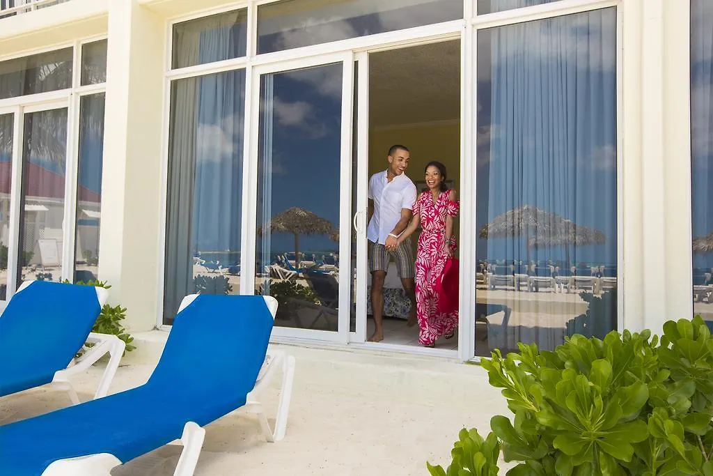 Breezes Resort & Spa All Inclusive, Bahamas (Adults Only) Nassau